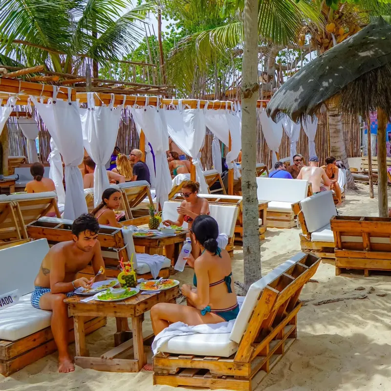Mambo Beach Barú — 5