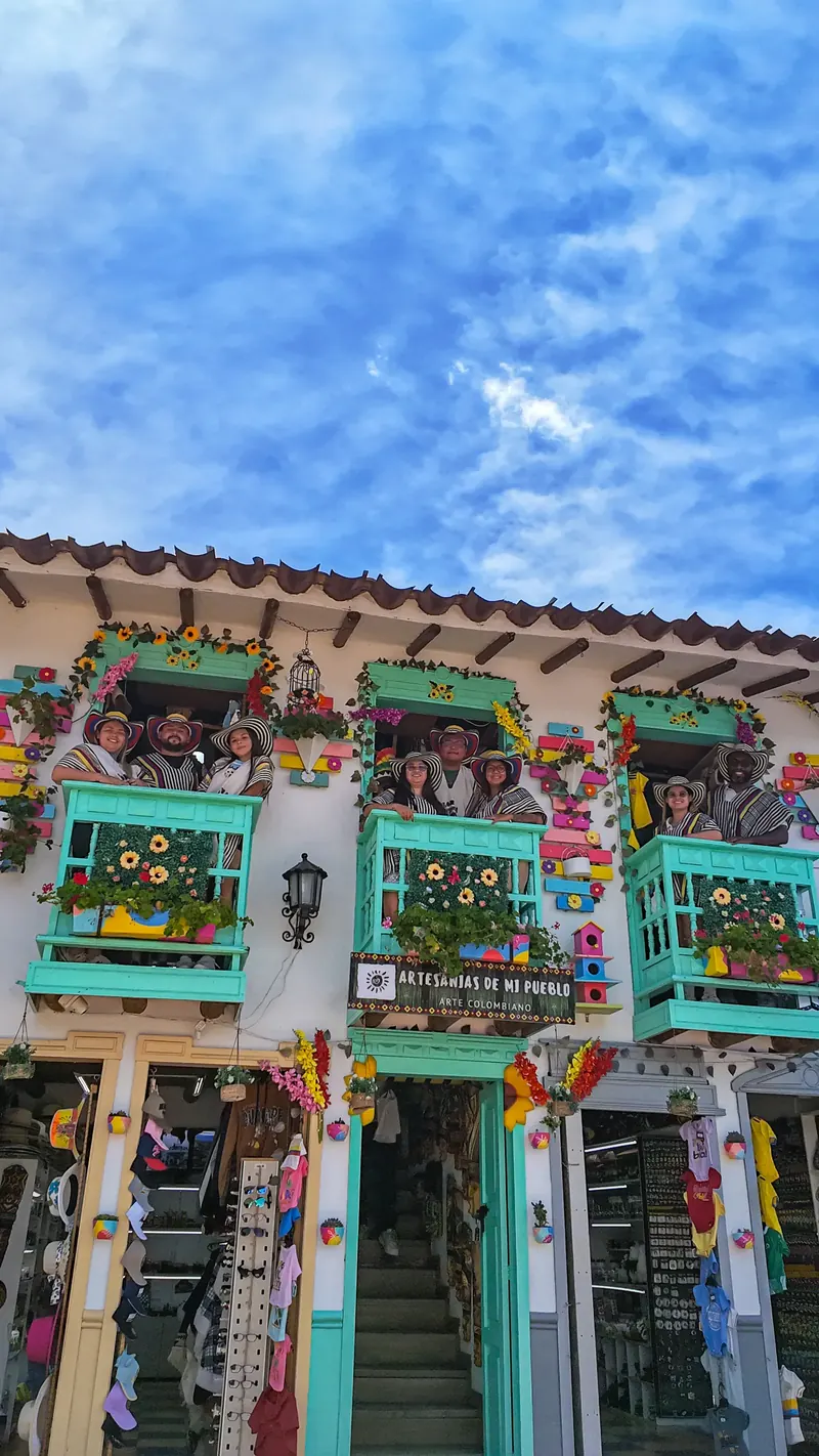 Medellín — 4
